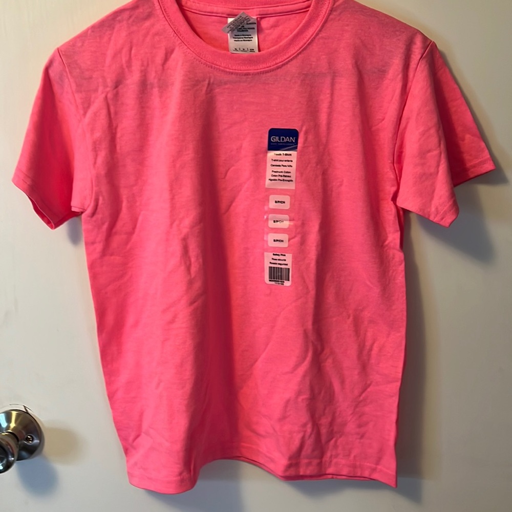 Nwt youth small t shirt from Michaels